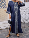 Elegant Floral Print Maxi Dress with 3 4 Sleeves V-Neckline and Loose Fit - Perfect for Ramadan Arab Robe Caftan and Gowns