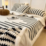 Reversible Sherpa Fleece Blanket - Ultra-Soft Heavyweight Throw for Couch & Bed
